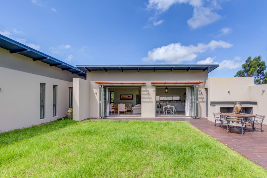 3 Bedroom Property for Sale in Simola Western Cape